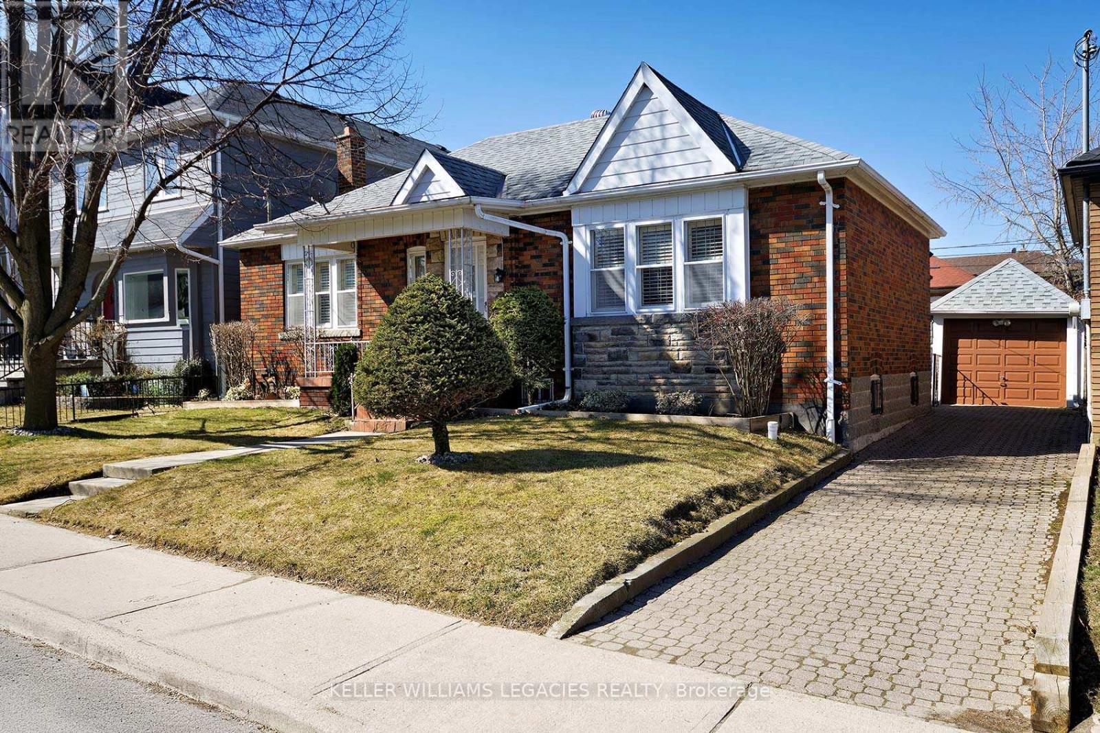 540 Atlas Avenue, Toronto, Ontario  M6C 3R3 - Photo 38 - C12376429