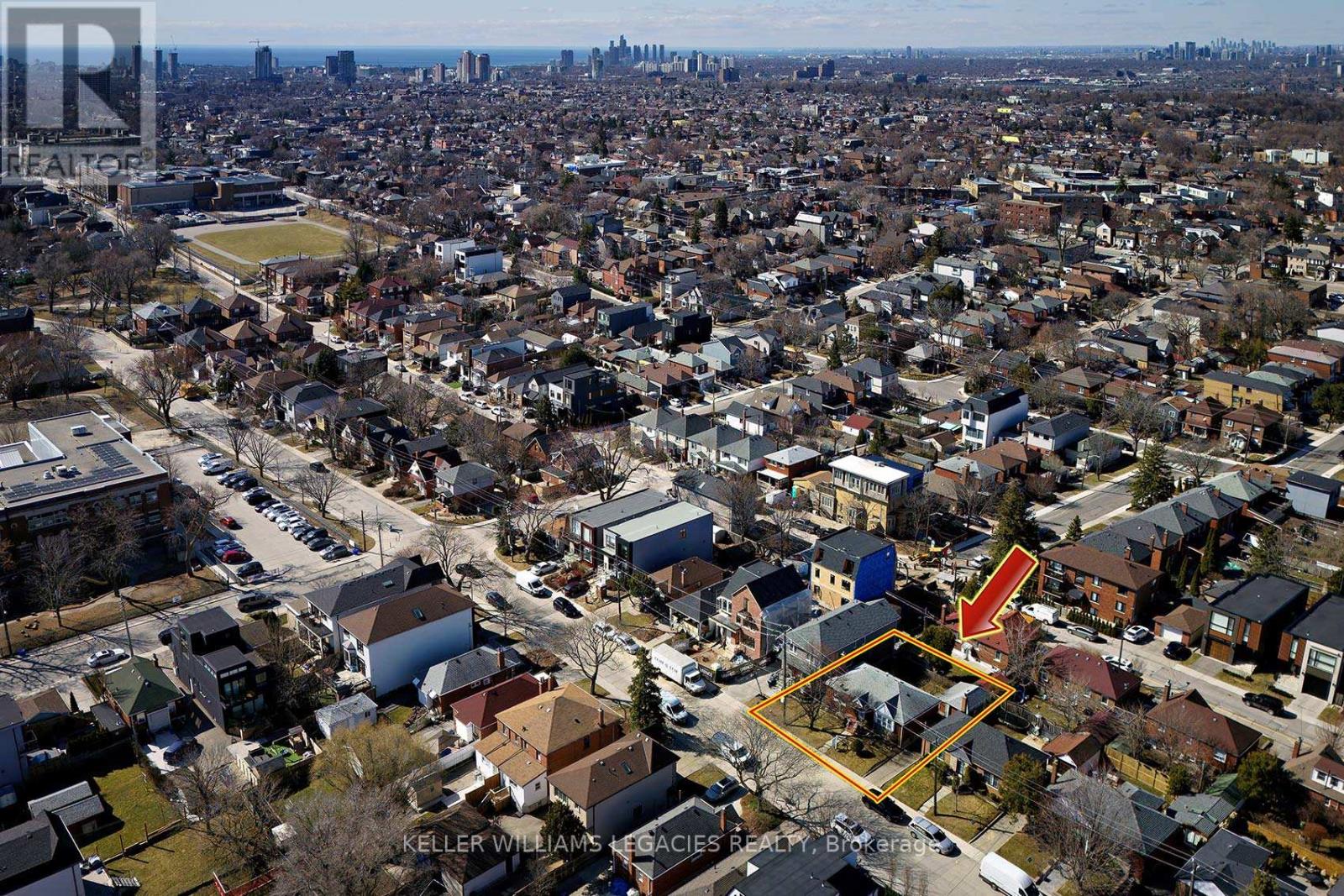 540 Atlas Avenue, Toronto, Ontario  M6C 3R3 - Photo 40 - C12376429