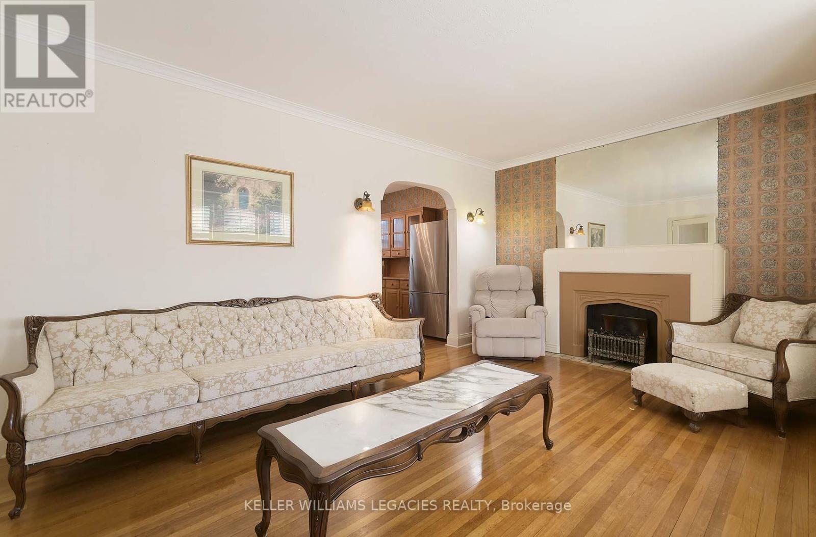 540 Atlas Avenue, Toronto, Ontario  M6C 3R3 - Photo 6 - C12376429