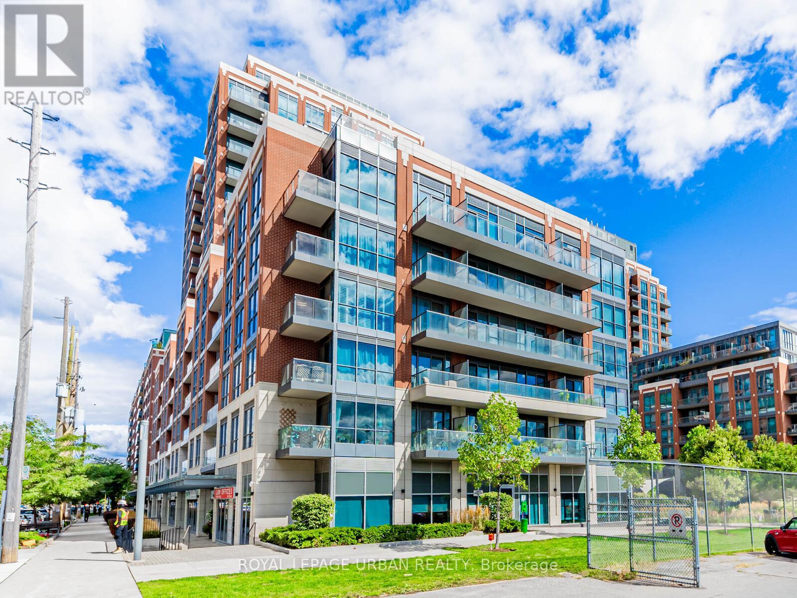 541 - 31 Tippett Road, Toronto (Clanton Park), Ontario  M3H 0C8 - Photo 1 - C12376430