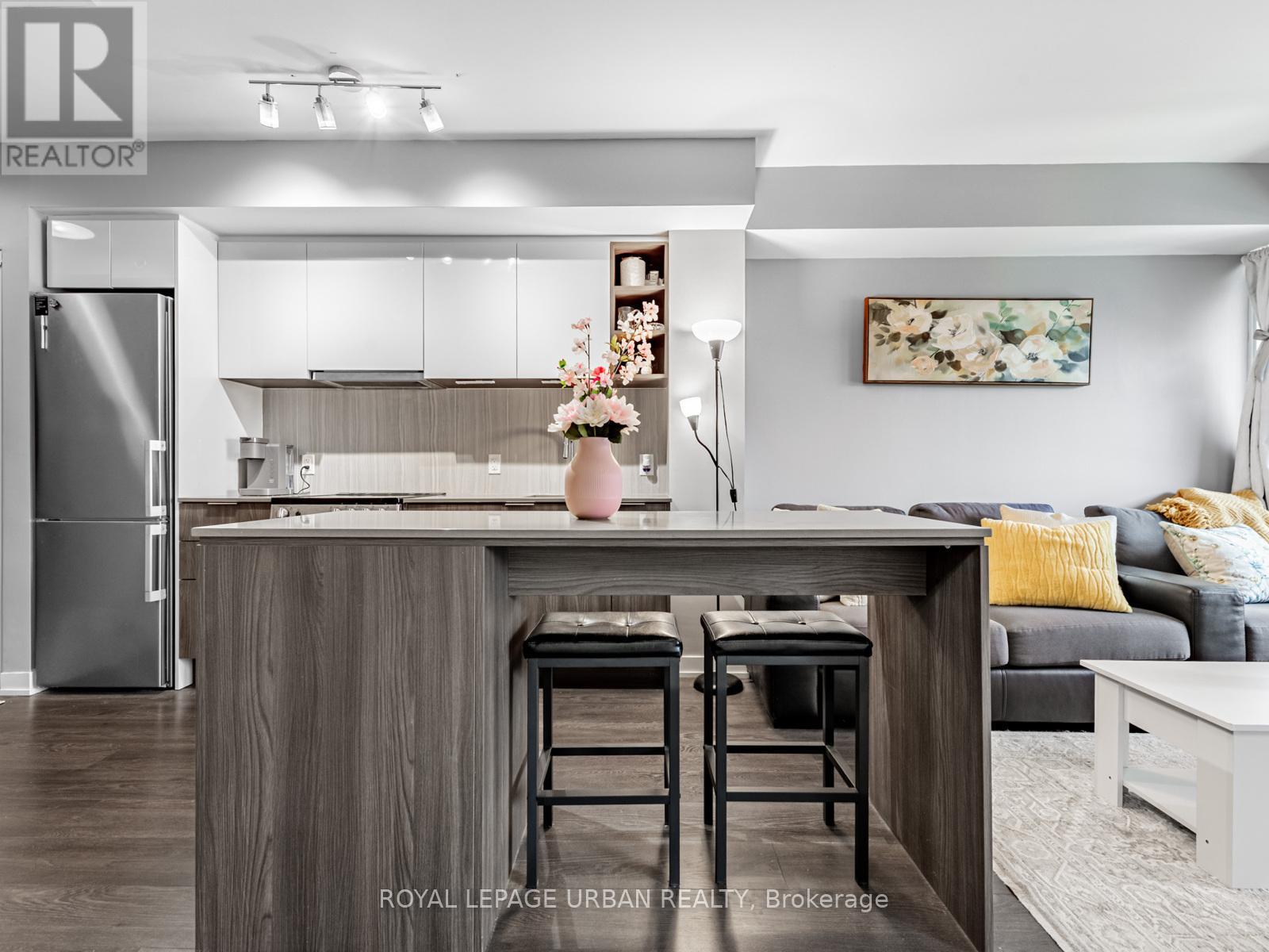 541 - 31 Tippett Road, Toronto (Clanton Park), Ontario  M3H 0C8 - Photo 5 - C12376430