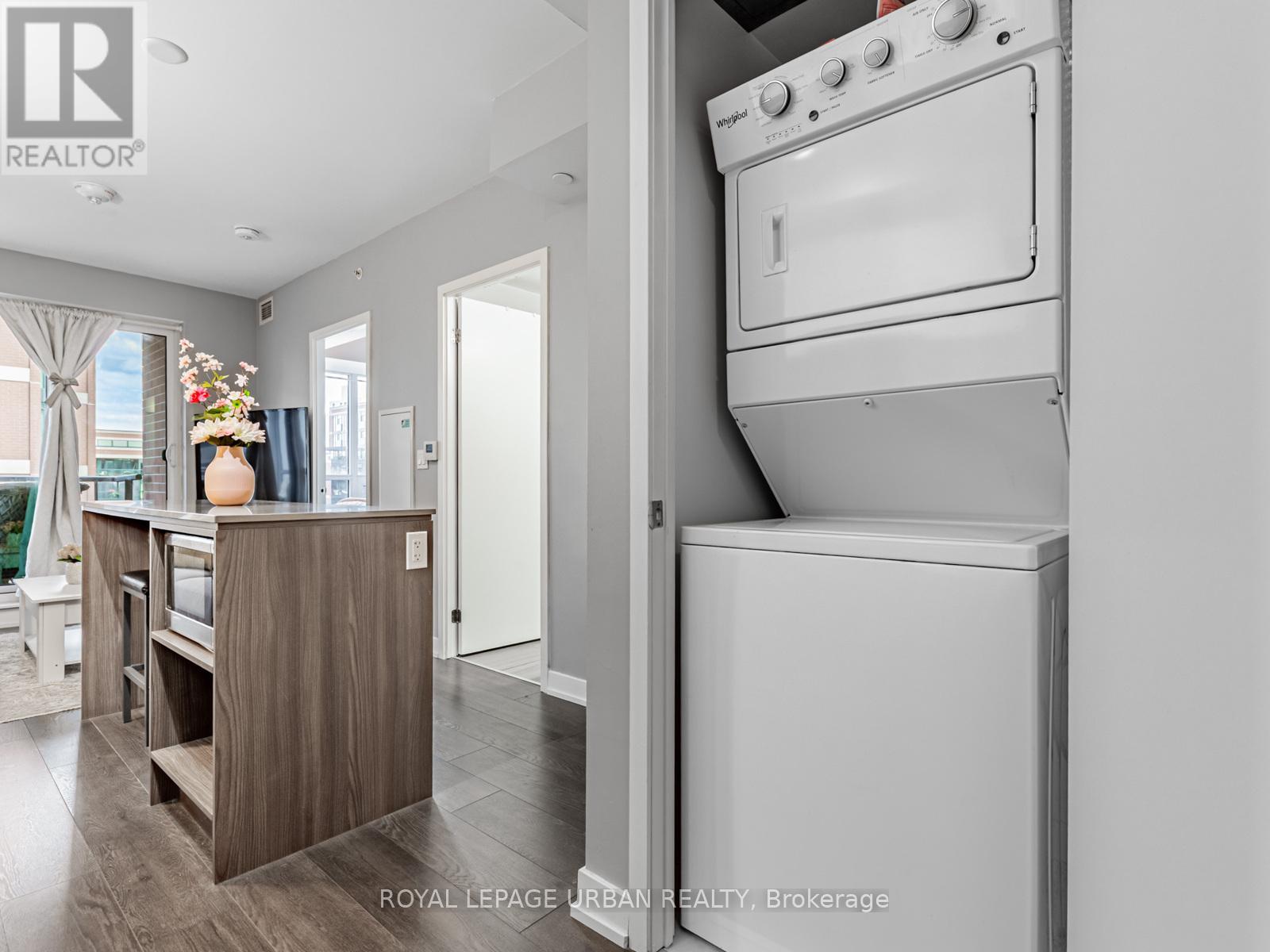 541 - 31 Tippett Road, Toronto (Clanton Park), Ontario  M3H 0C8 - Photo 6 - C12376430