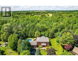 10 KRESIA LANE, Clarington, Ontario