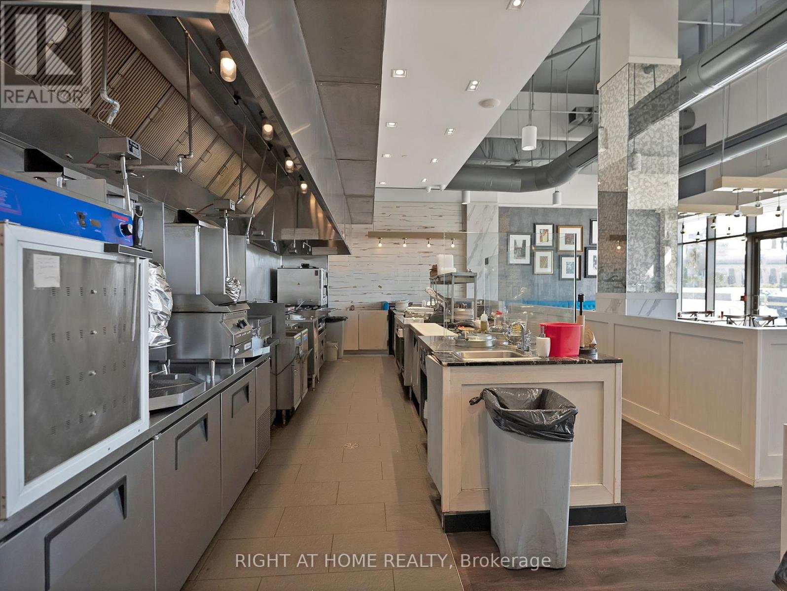 104 - 7777 Weston Road, Vaughan (Vaughan Corporate Centre), Ontario  L4L 0G9 - Photo 14 - N12376380