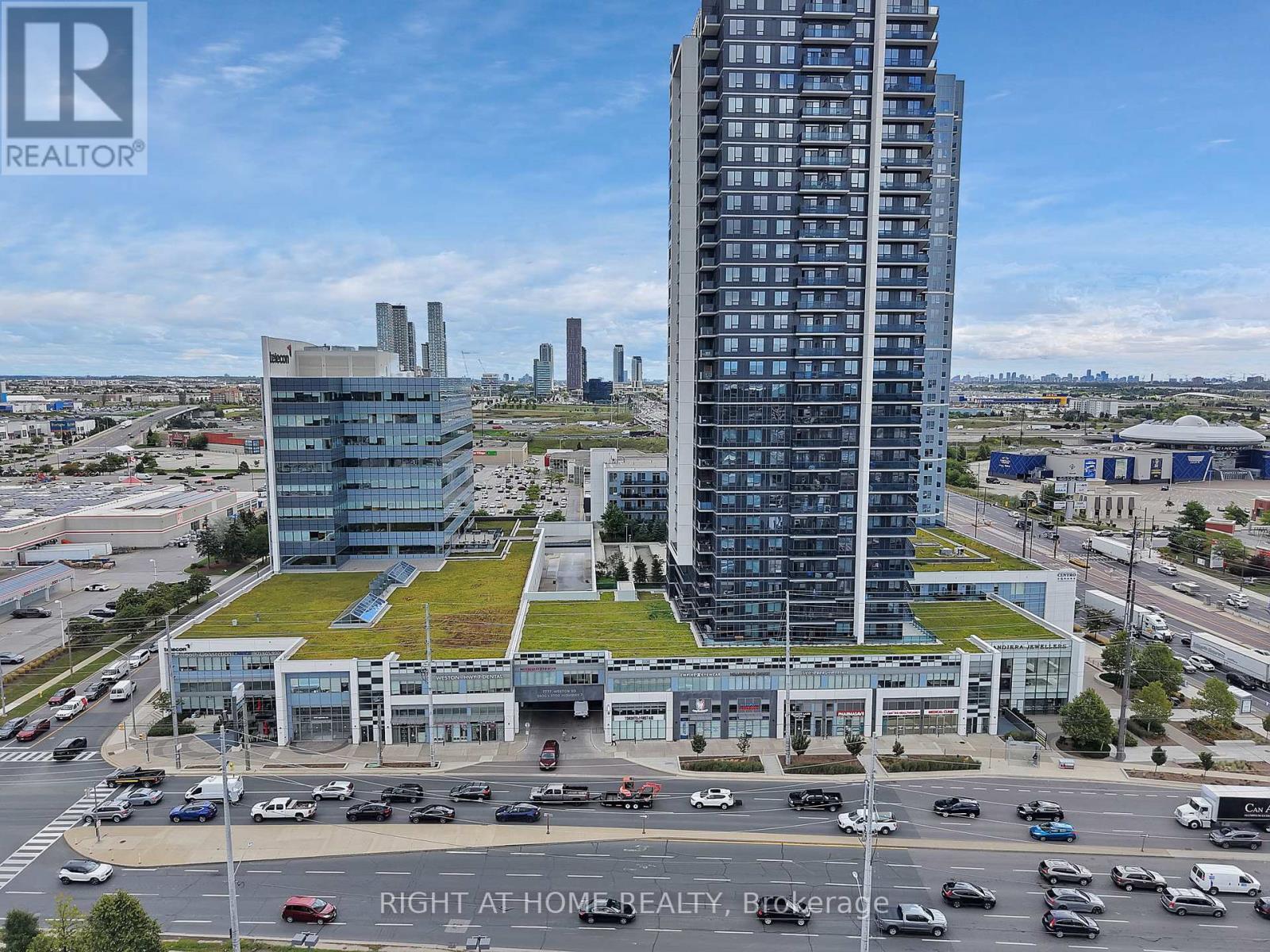 104 - 7777 Weston Road, Vaughan (Vaughan Corporate Centre), Ontario  L4L 0G9 - Photo 4 - N12376380