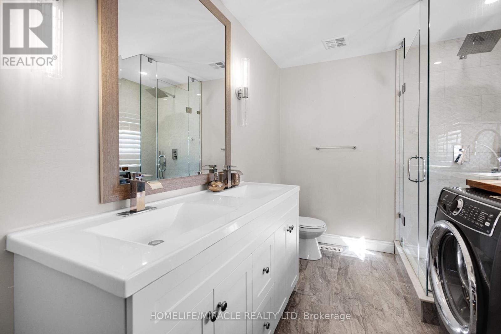 49 Sedgewick Circle, Brampton (Fletcher's Meadow), Ontario  L7A 2P5 - Photo 33 - W12304685