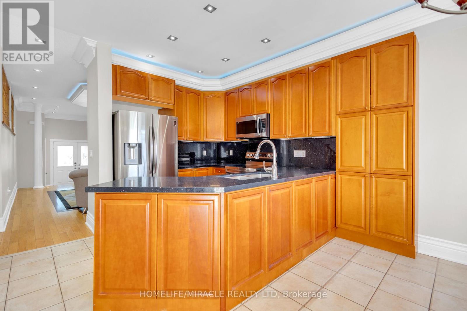 49 Sedgewick Circle, Brampton (Fletcher's Meadow), Ontario  L7A 2P5 - Photo 13 - W12304685