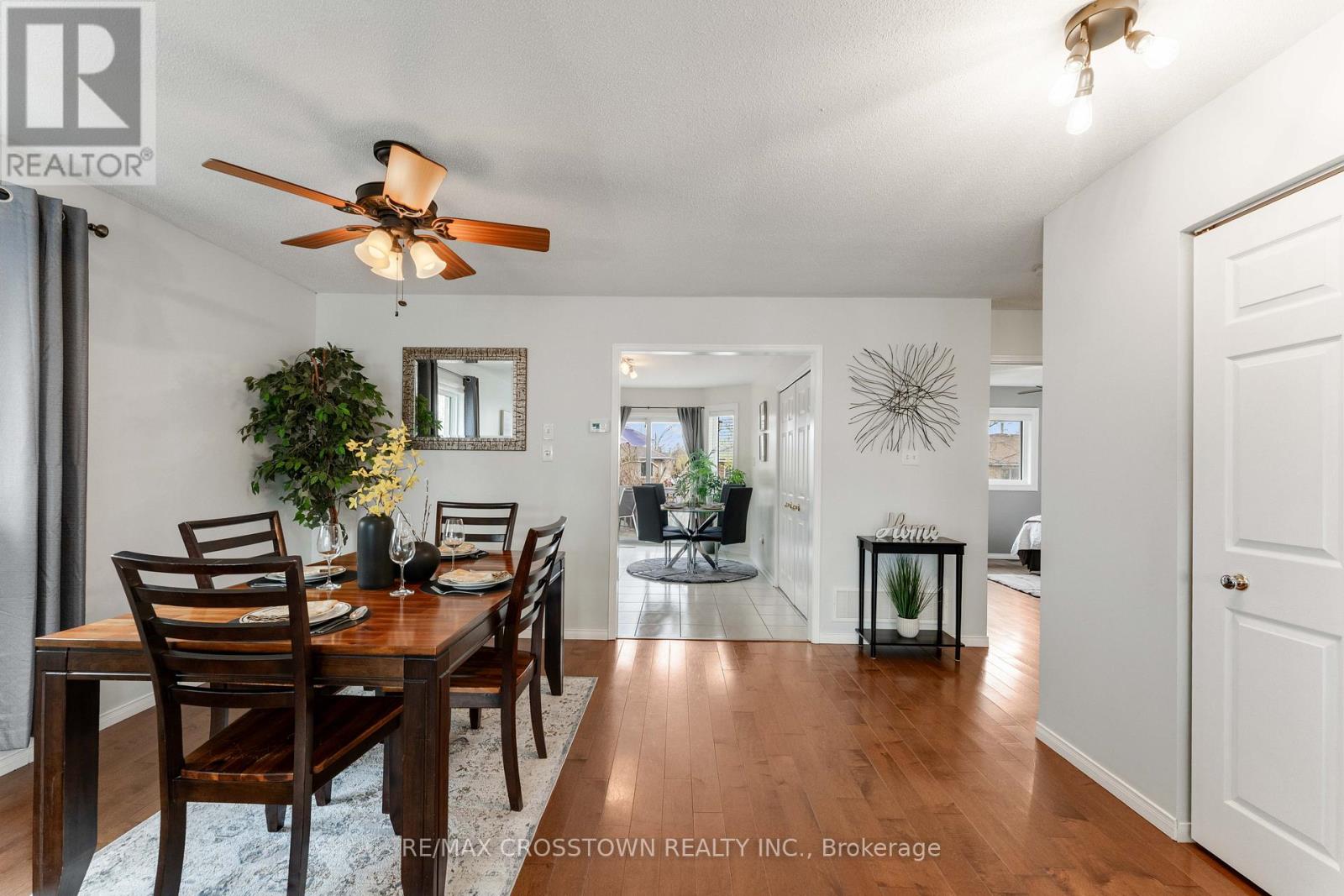 36 Leslie Avenue, Barrie (Holly), Ontario  L4N 9N9 - Photo 8 - S12376417