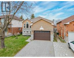 36 LESLIE AVENUE, Barrie, Ontario