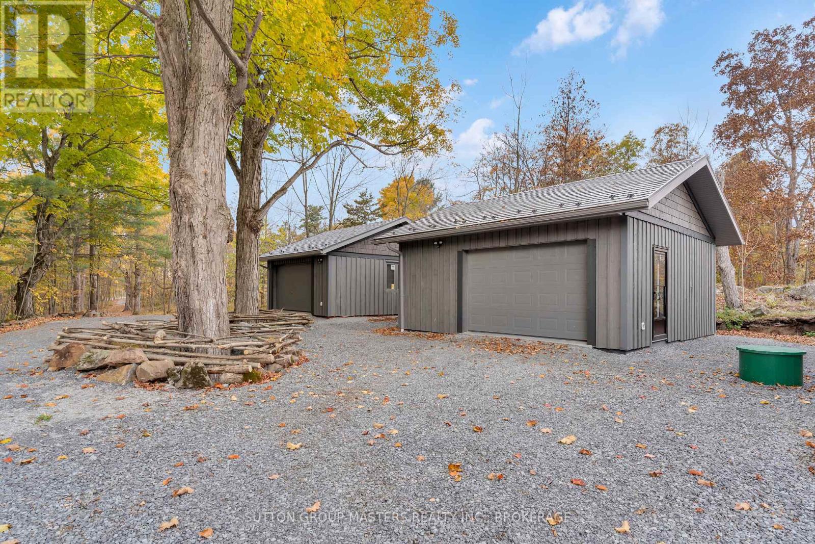6179 North Shore Road, Frontenac (Frontenac South), Ontario  K0H 2L0 - Photo 35 - X12376451