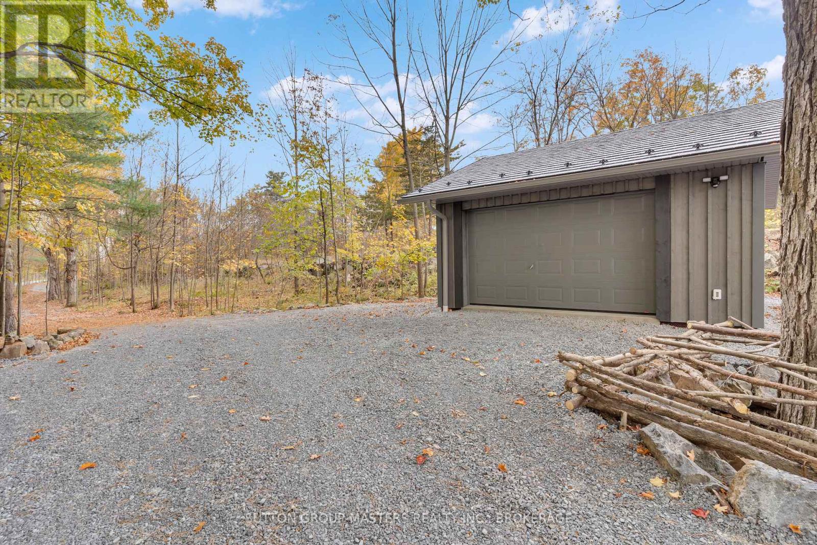 6179 North Shore Road, Frontenac (Frontenac South), Ontario  K0H 2L0 - Photo 37 - X12376451