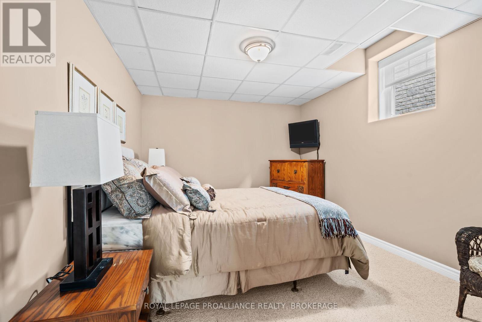1140 Trailhead Place, Kingston, Ontario  K7M 9H3 - Photo 36 - X12376528