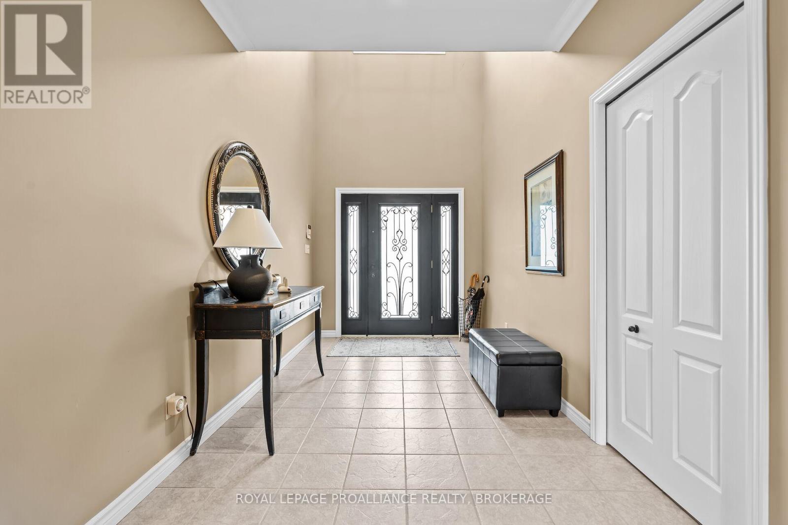 1140 Trailhead Place, Kingston, Ontario  K7M 9H3 - Photo 4 - X12376528