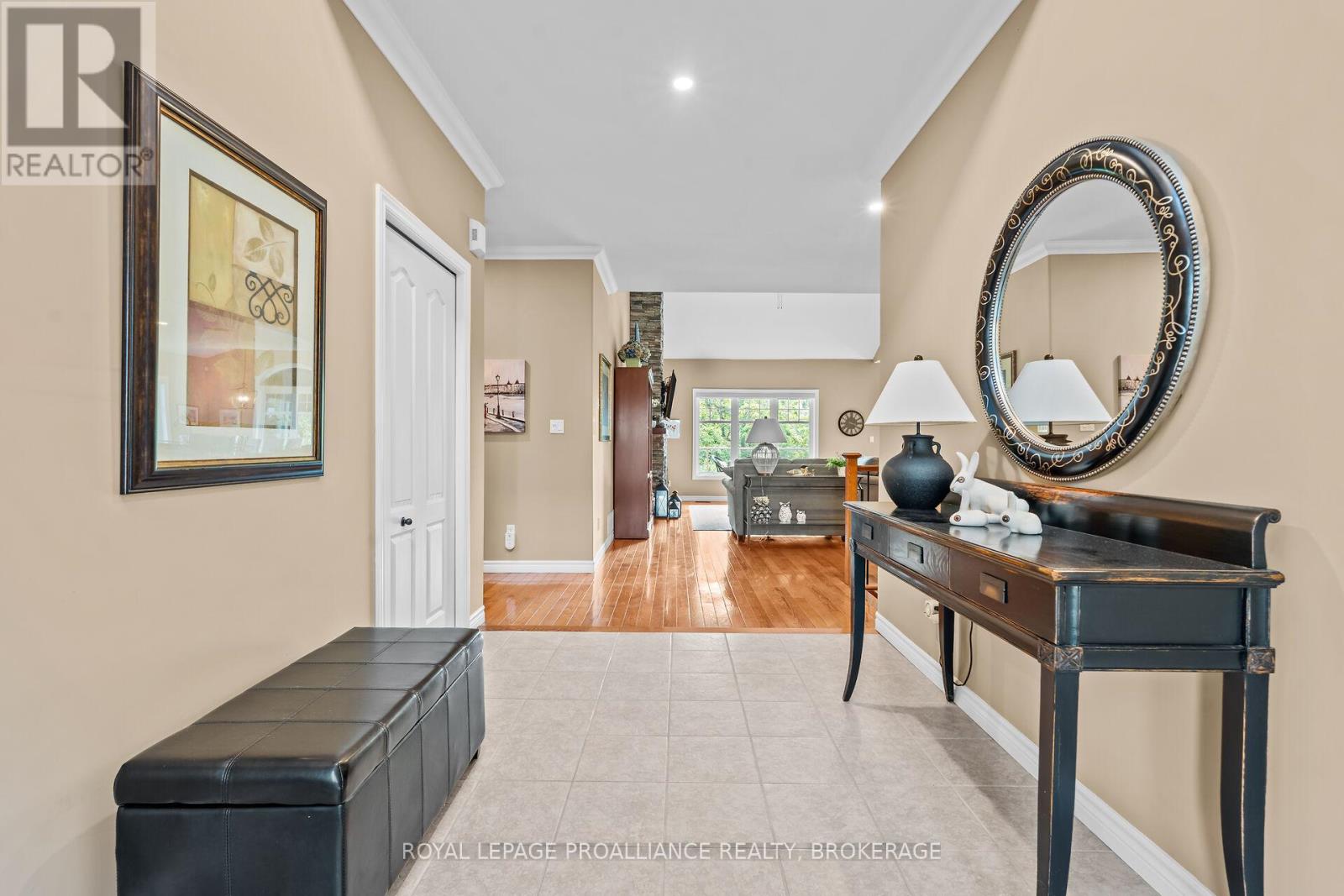 1140 Trailhead Place, Kingston, Ontario  K7M 9H3 - Photo 5 - X12376528