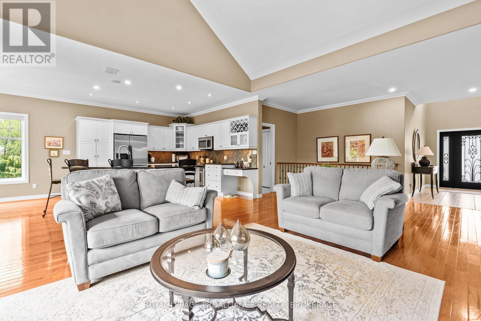 1140 Trailhead Place, Kingston, Ontario  K7M 9H3 - Photo 9 - X12376528