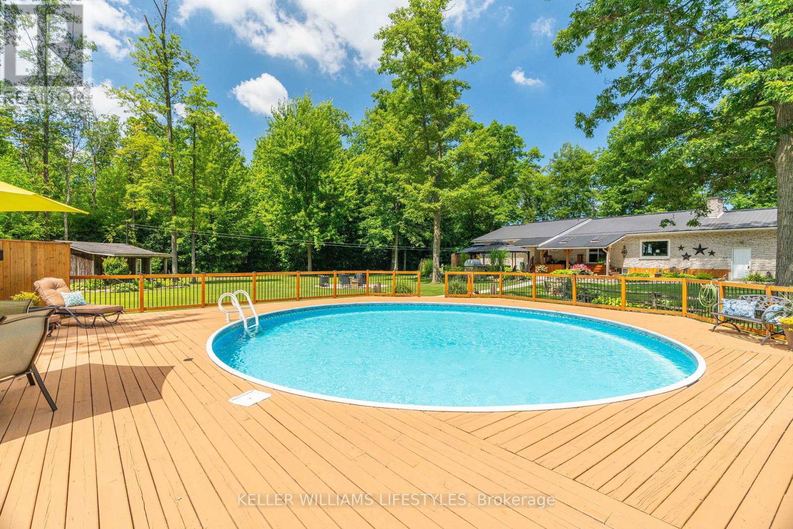 6545 Thomson Line, Lambton Shores, Ontario  N0N 1J2 - Photo 35 - X12376458