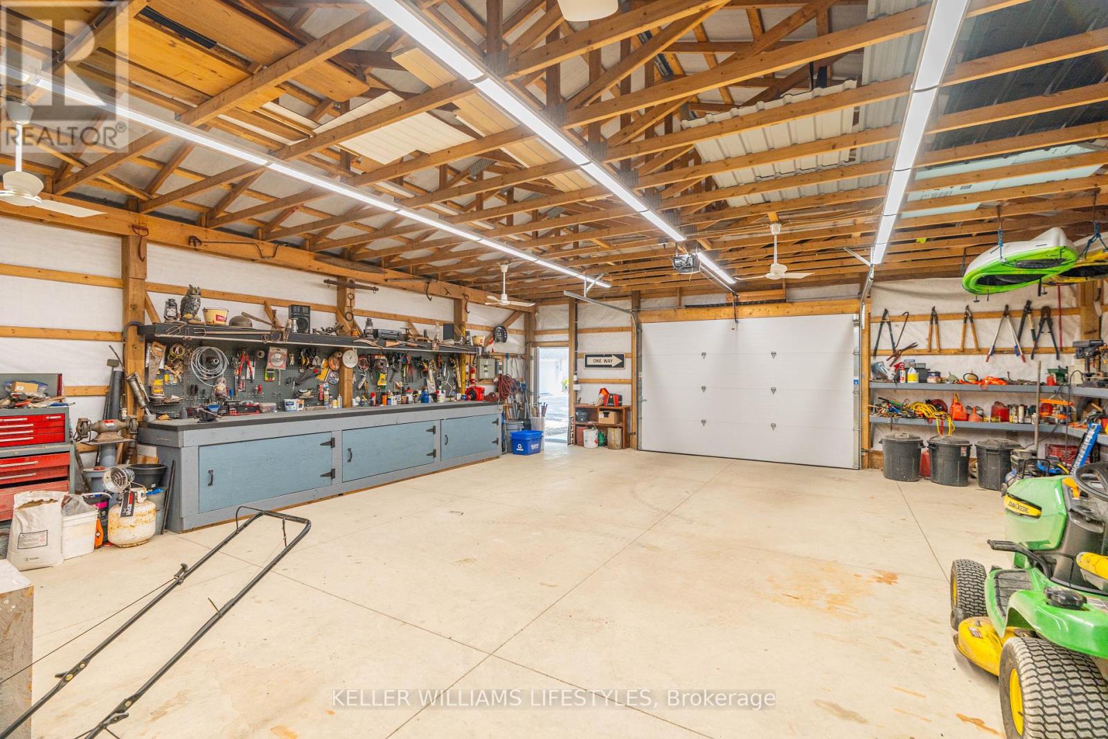 6545 Thomson Line, Lambton Shores, Ontario  N0N 1J2 - Photo 40 - X12376458
