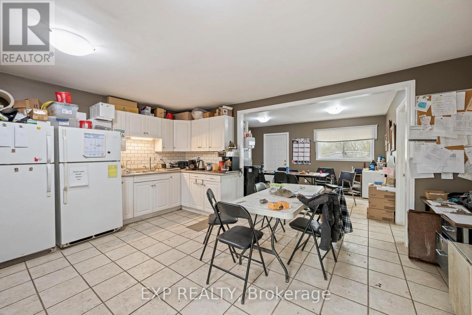 3862 Trafalgar Street, Thames Centre, Ontario  N6M 1H6 - Photo 26 - X12376497