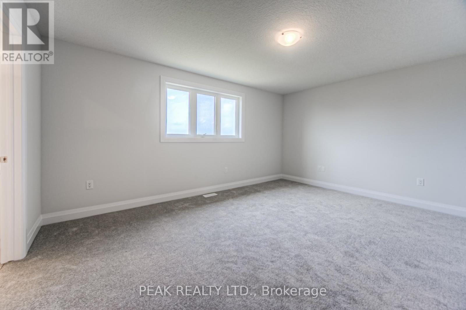 243 Applewood Street, Blandford-Blenheim, Ontario  N0J 1S0 - Photo 21 - X12376383