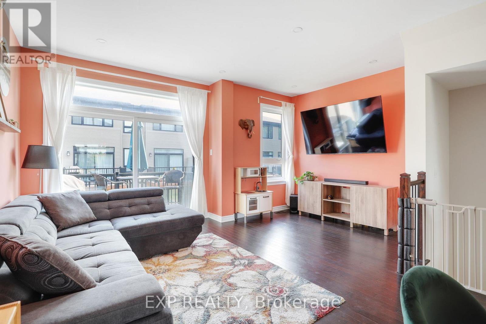 311 Twinflower Way, Ottawa, Ontario  K2J 5B2 - Photo 11 - X12376456