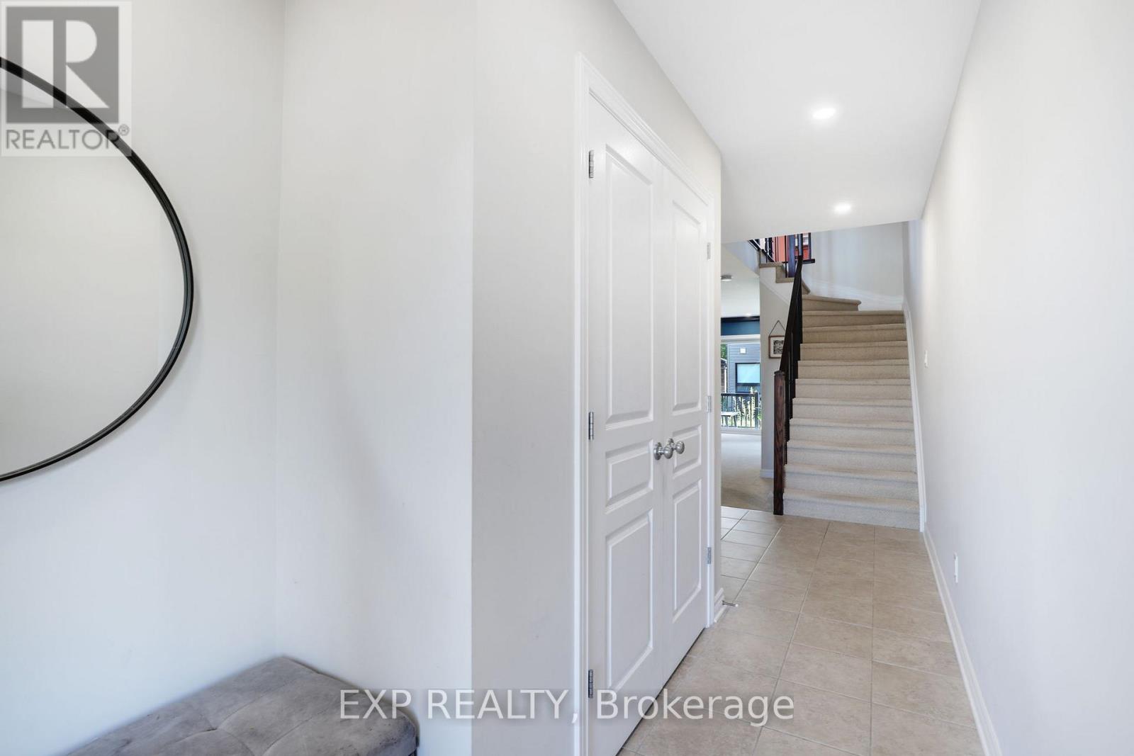 311 Twinflower Way, Ottawa, Ontario  K2J 5B2 - Photo 4 - X12376456