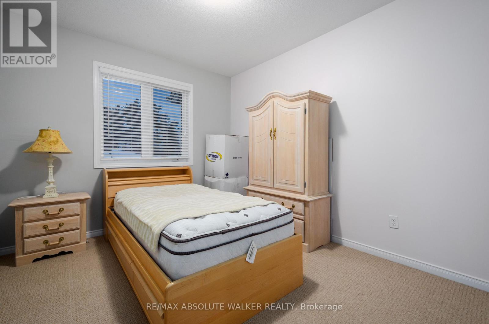 152 Challenge Crescent, Ottawa, Ontario  K4A 0T9 - Photo 18 - X12376510