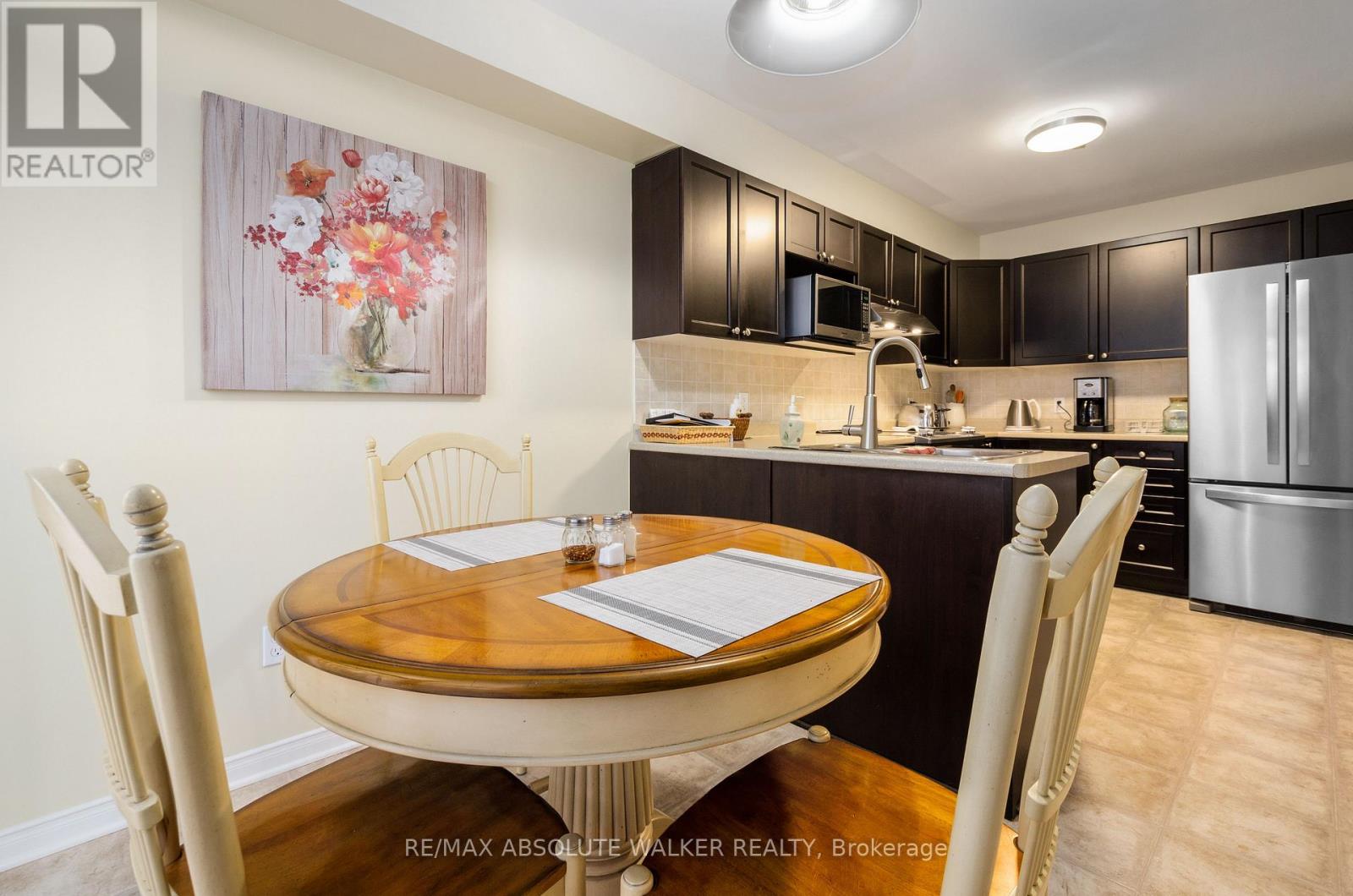 152 Challenge Crescent, Ottawa, Ontario  K4A 0T9 - Photo 8 - X12376510