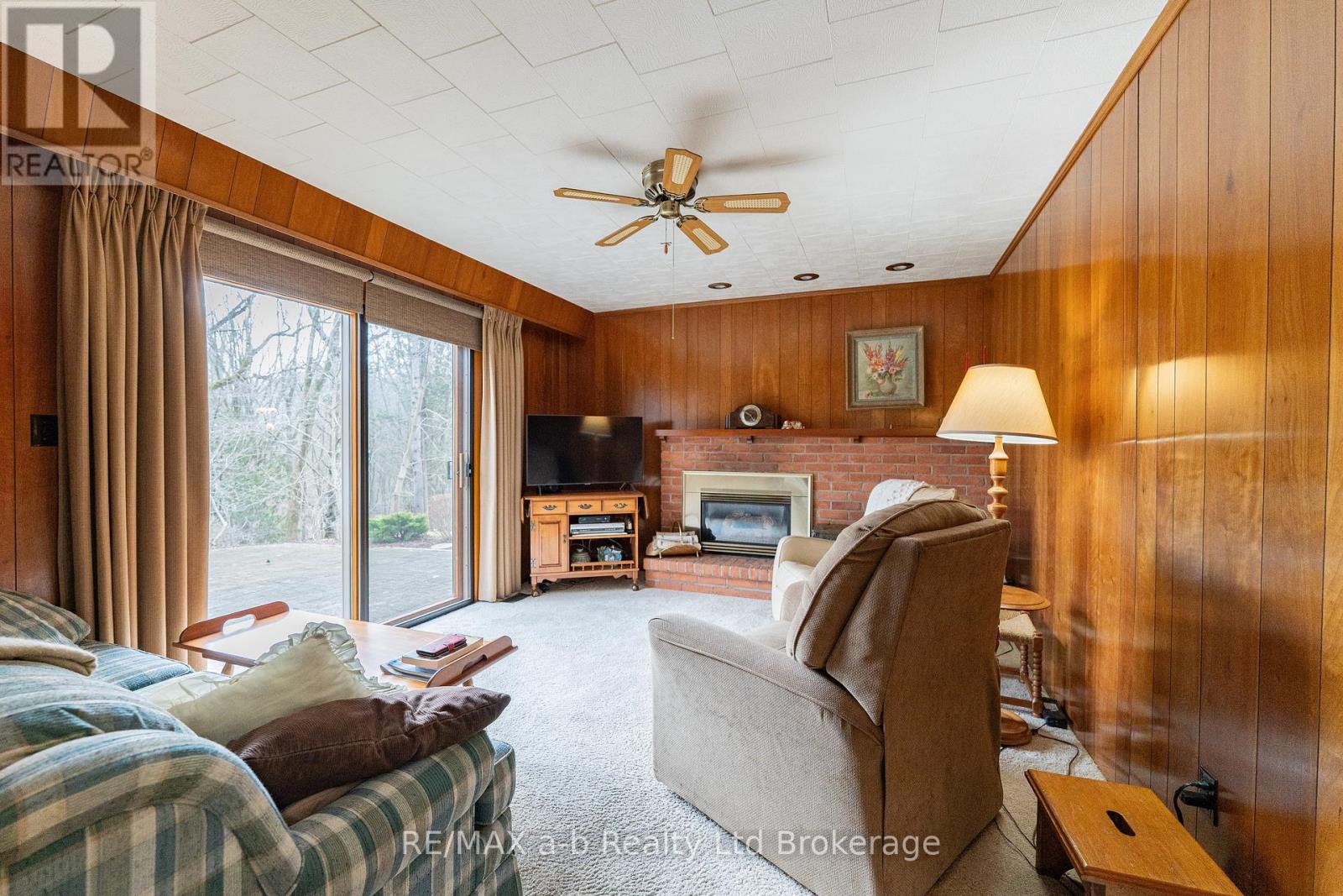 41 Parkwood Drive, Tillsonburg, Ontario  N4G 2B7 - Photo 14 - X12376502