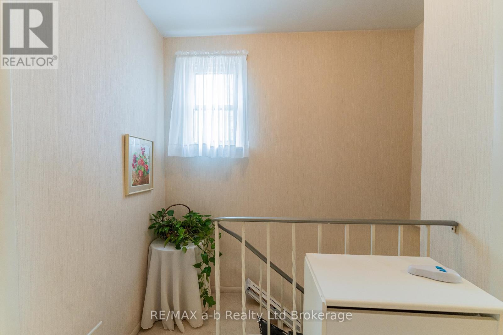 41 Parkwood Drive, Tillsonburg, Ontario  N4G 2B7 - Photo 17 - X12376502