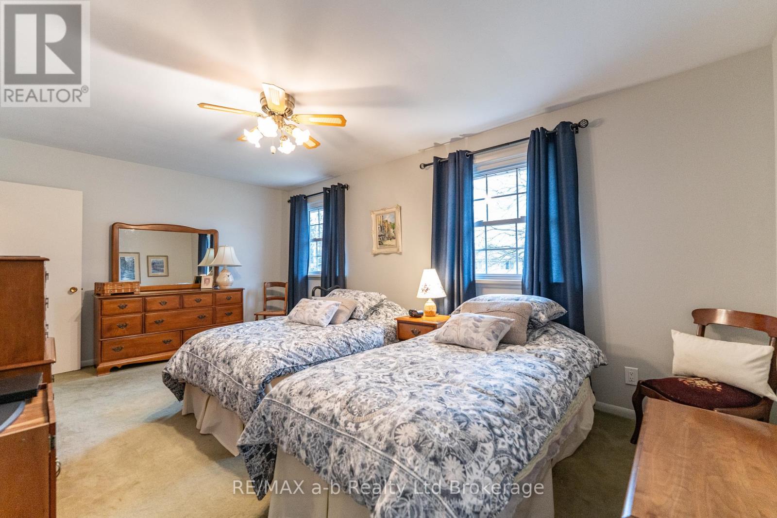 41 Parkwood Drive, Tillsonburg, Ontario  N4G 2B7 - Photo 18 - X12376502