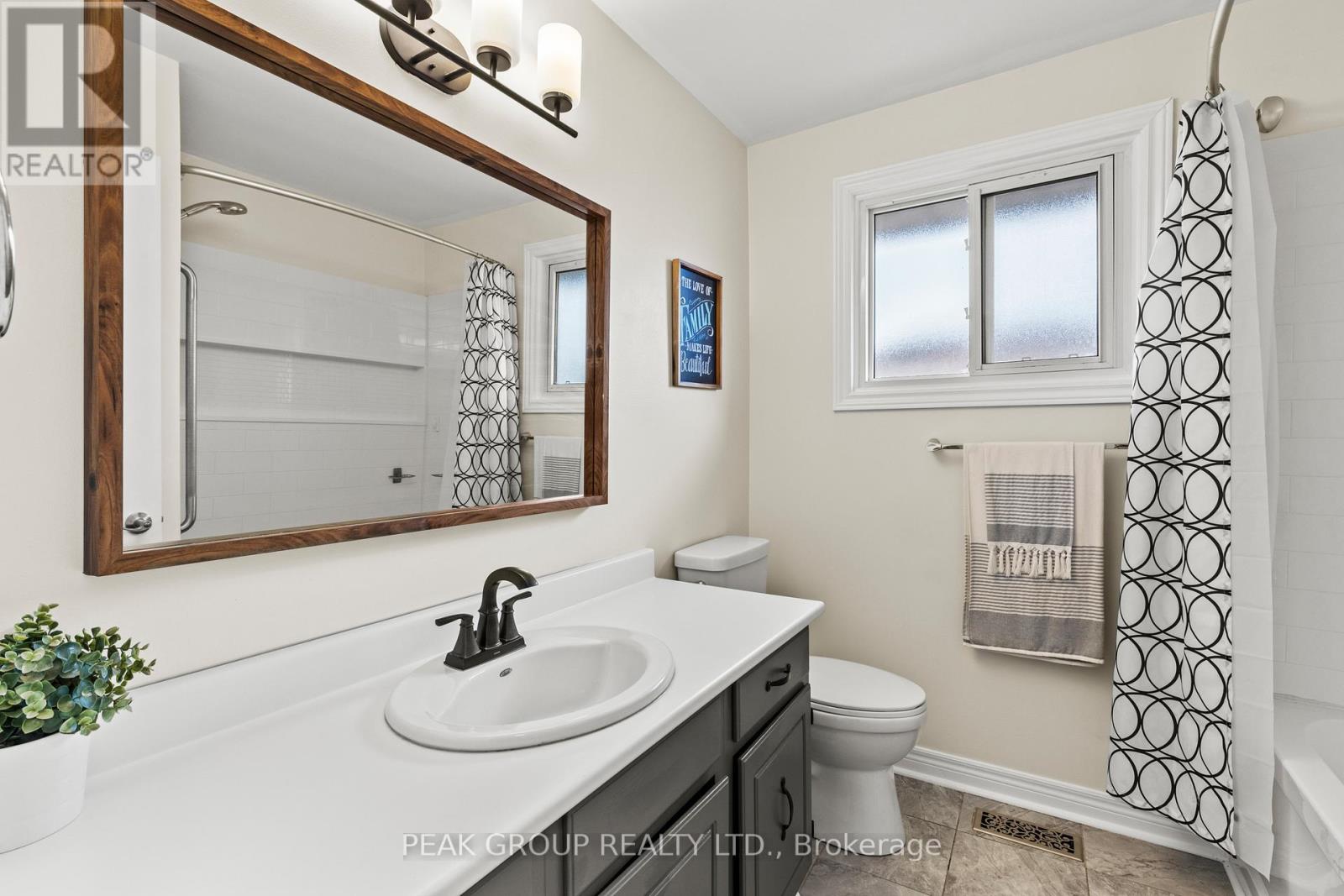47 David Street, Welland, Ontario  L3B 2B4 - Photo 22 - X12376439