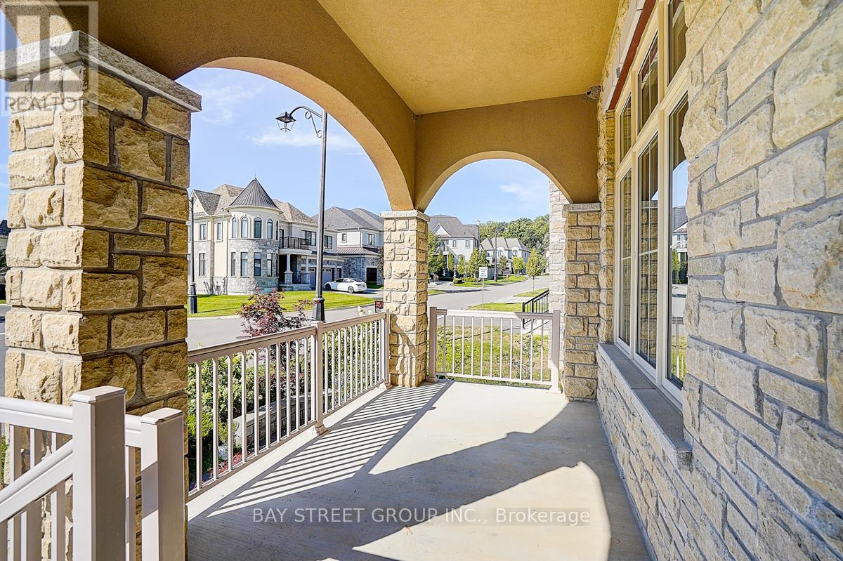 80 Lady Jessica Dr Drive N, Vaughan, Ontario  L6A 4T9 - Photo 12 - N12375979