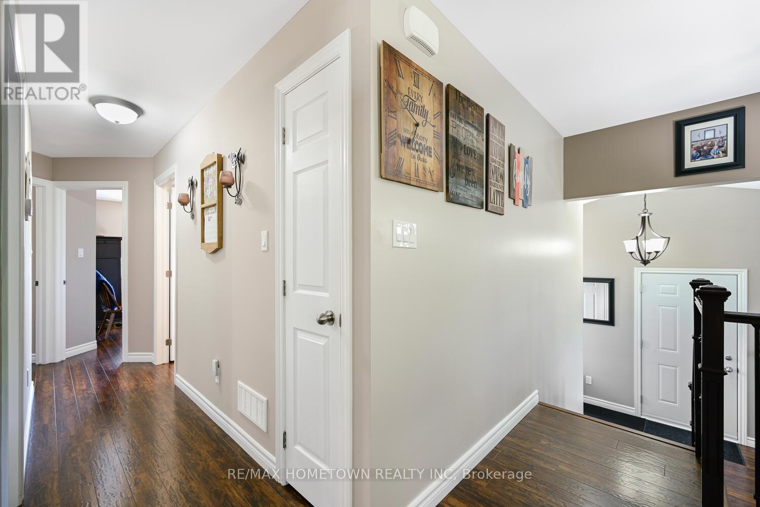 2915 2nd Concession, Elizabethtown-Kitley, Ontario  K6V 5T1 - Photo 18 - X12376532
