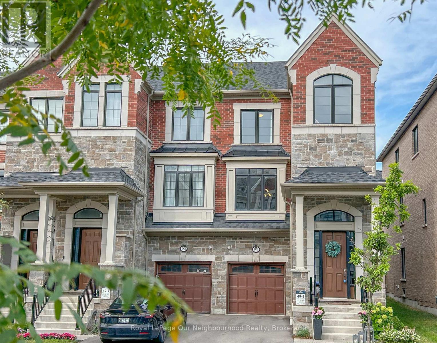 95 DORIAN DRIVE, Whitby, Ontario