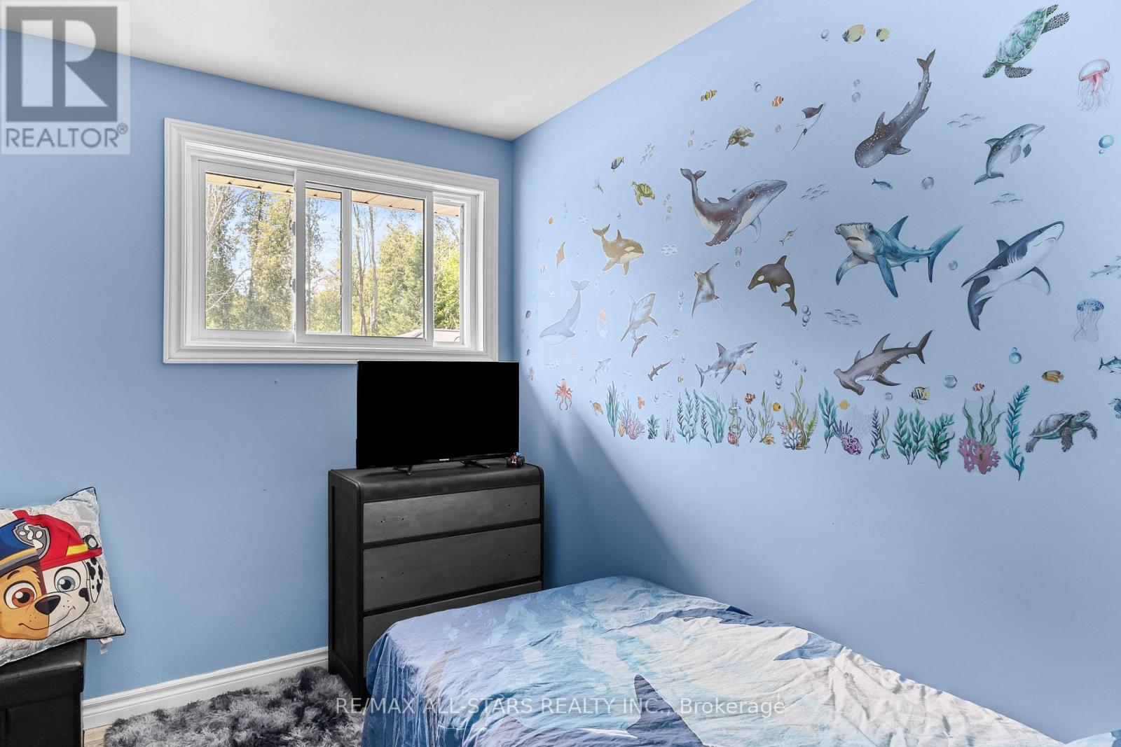 6077 Hwy 35, Kawartha Lakes, Ontario  K0M 1N0 - Photo 12 - X12376520