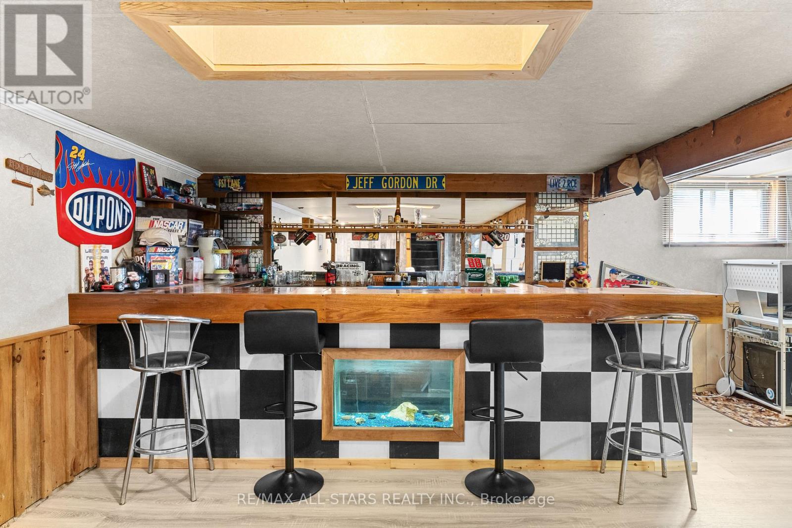 6077 Hwy 35, Kawartha Lakes, Ontario  K0M 1N0 - Photo 19 - X12376520