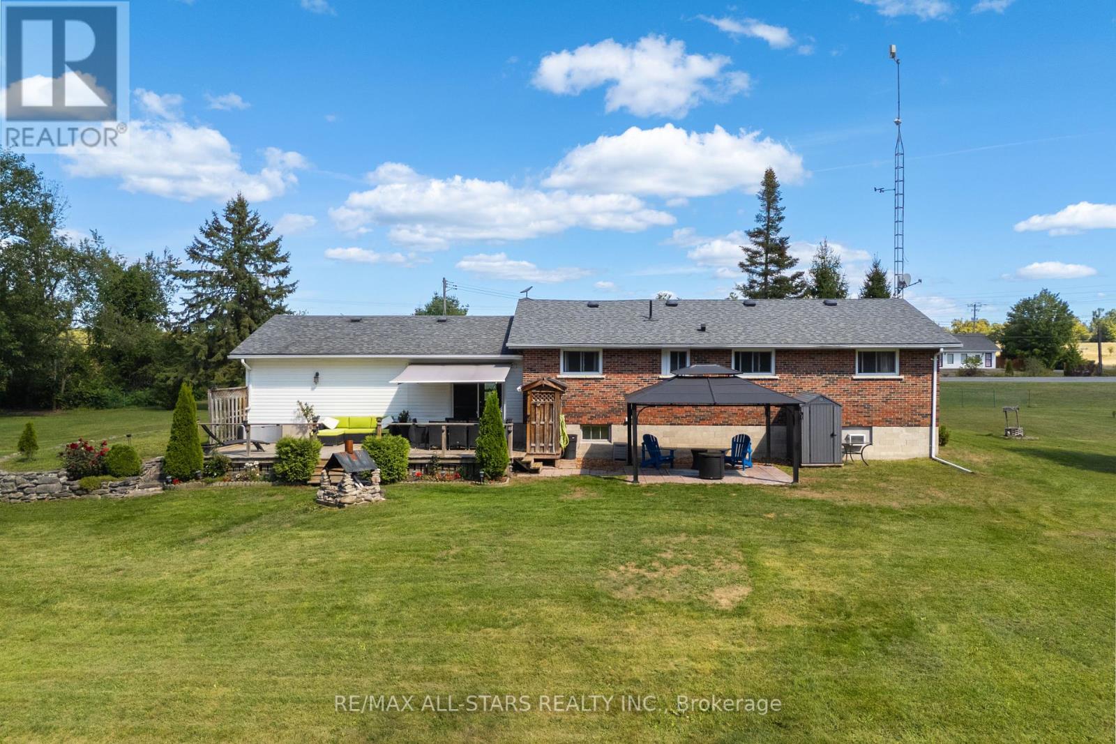 6077 Hwy 35, Kawartha Lakes, Ontario  K0M 1N0 - Photo 21 - X12376520