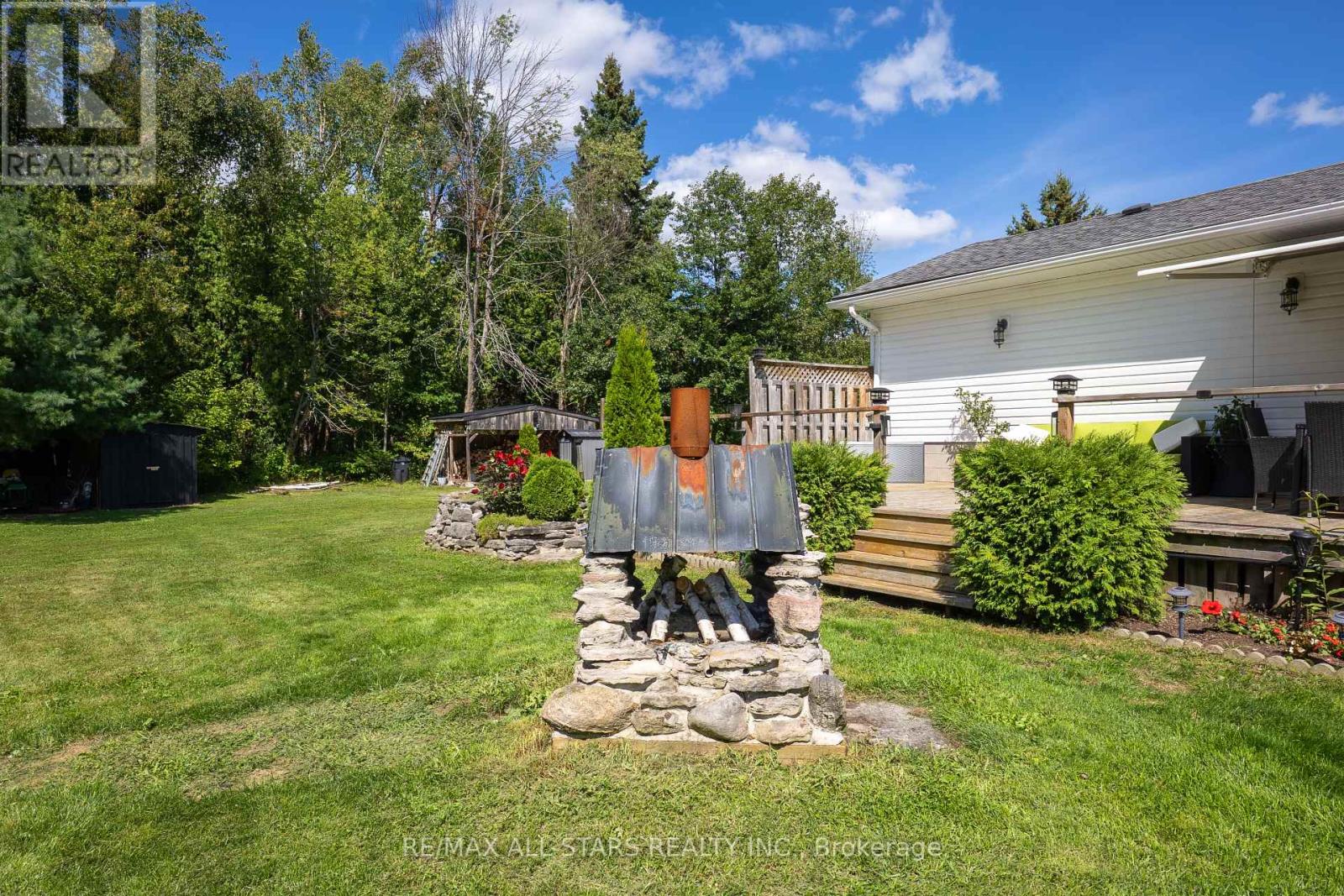 6077 Hwy 35, Kawartha Lakes, Ontario  K0M 1N0 - Photo 28 - X12376520