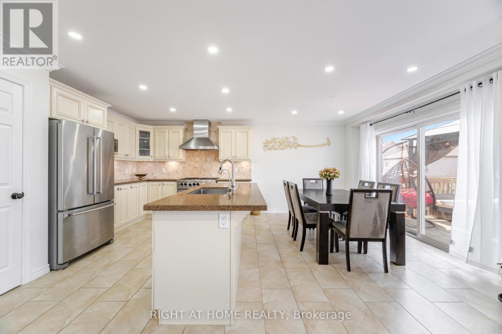 132 Coker Crescent, Guelph/eramosa, Ontario  N0B 2K0 - Photo 8 - X12340993