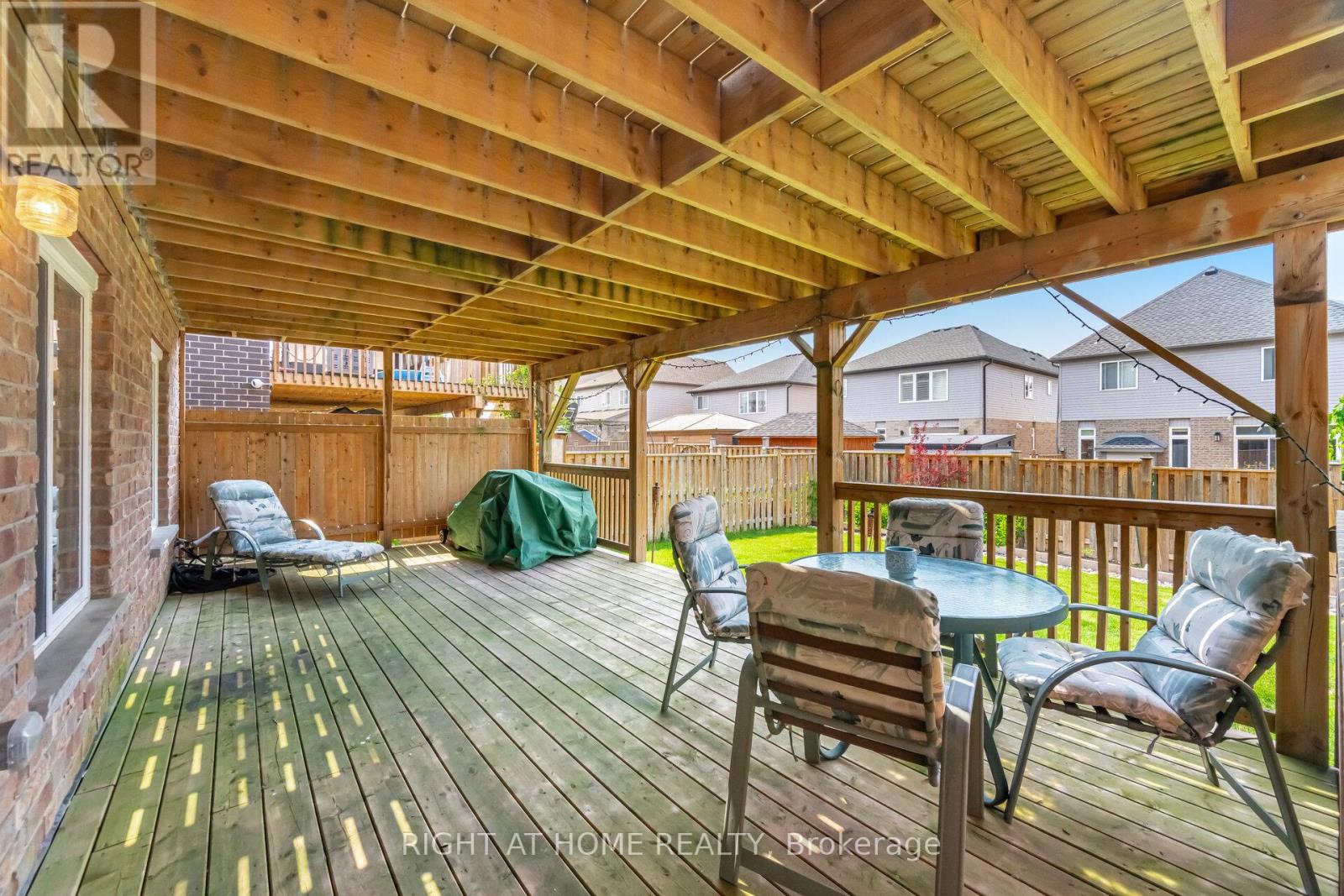 132 Coker Crescent, Guelph/eramosa, Ontario  N0B 2K0 - Photo 37 - X12340993