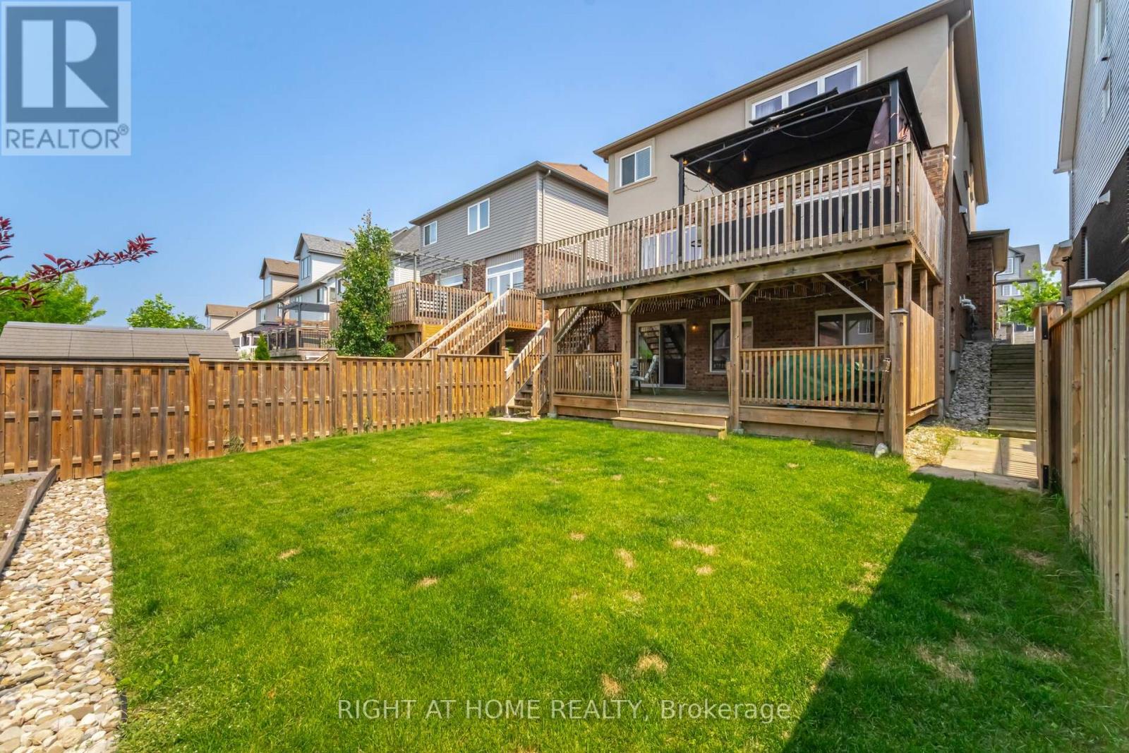 132 Coker Crescent, Guelph/eramosa, Ontario  N0B 2K0 - Photo 39 - X12340993