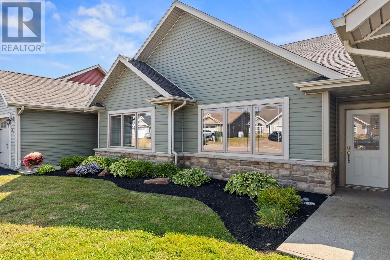 38 Parkman Drive, East Royalty, Prince Edward Island  C1C 0T4 - Photo 3 - 202522200