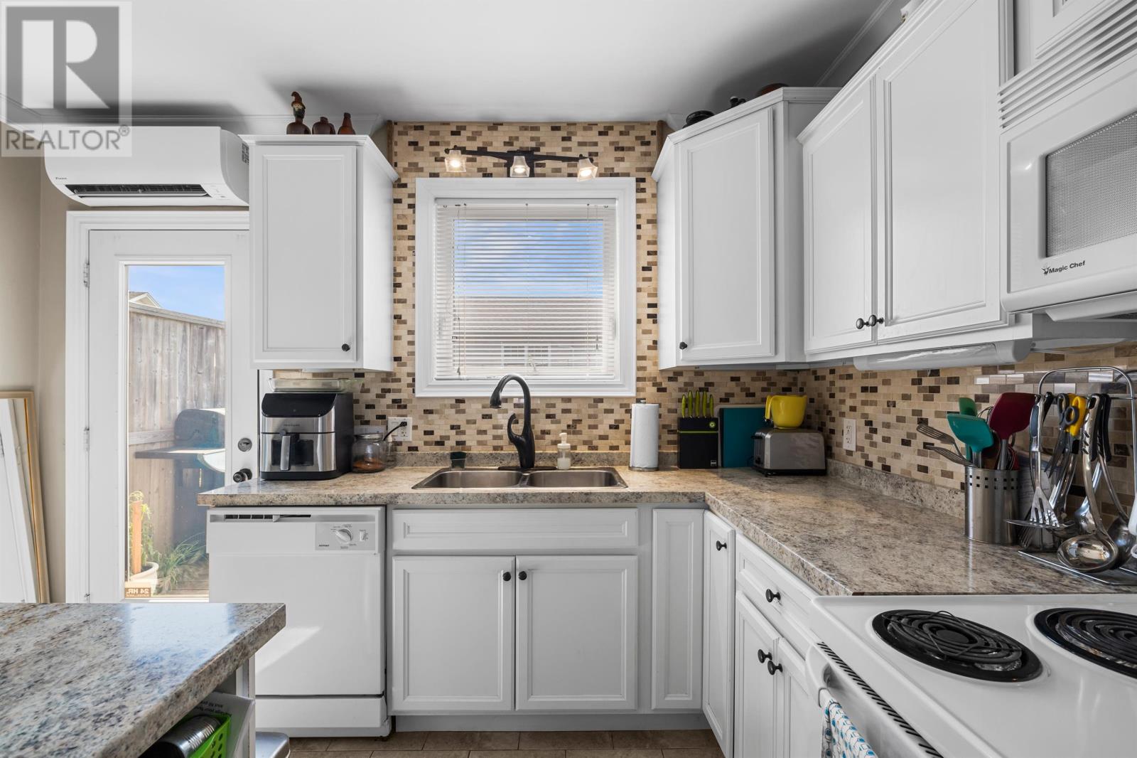 40 Parkman Drive, East Royalty, Prince Edward Island  C1C 0T4 - Photo 4 - 202522201