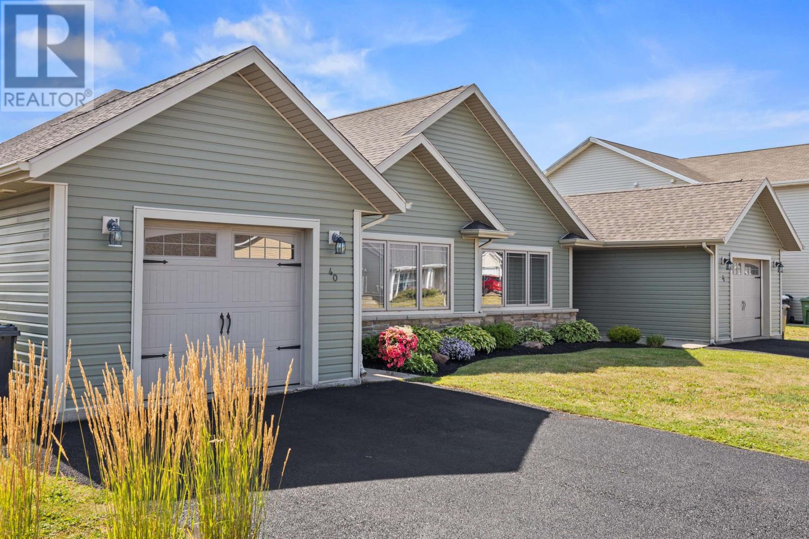 40 Parkman Drive, East Royalty, Prince Edward Island  C1C 0T4 - Photo 2 - 202522201