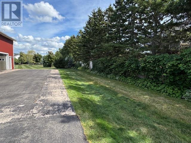 Property at 1748 Linkletter Road image 3
