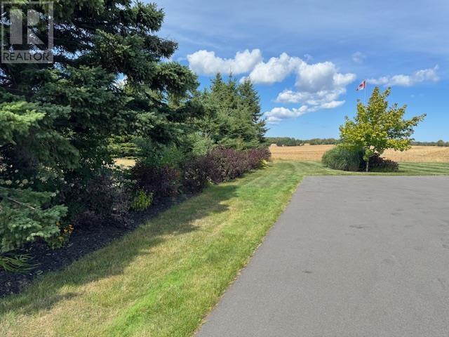 Property at 1748 Linkletter Road image 5