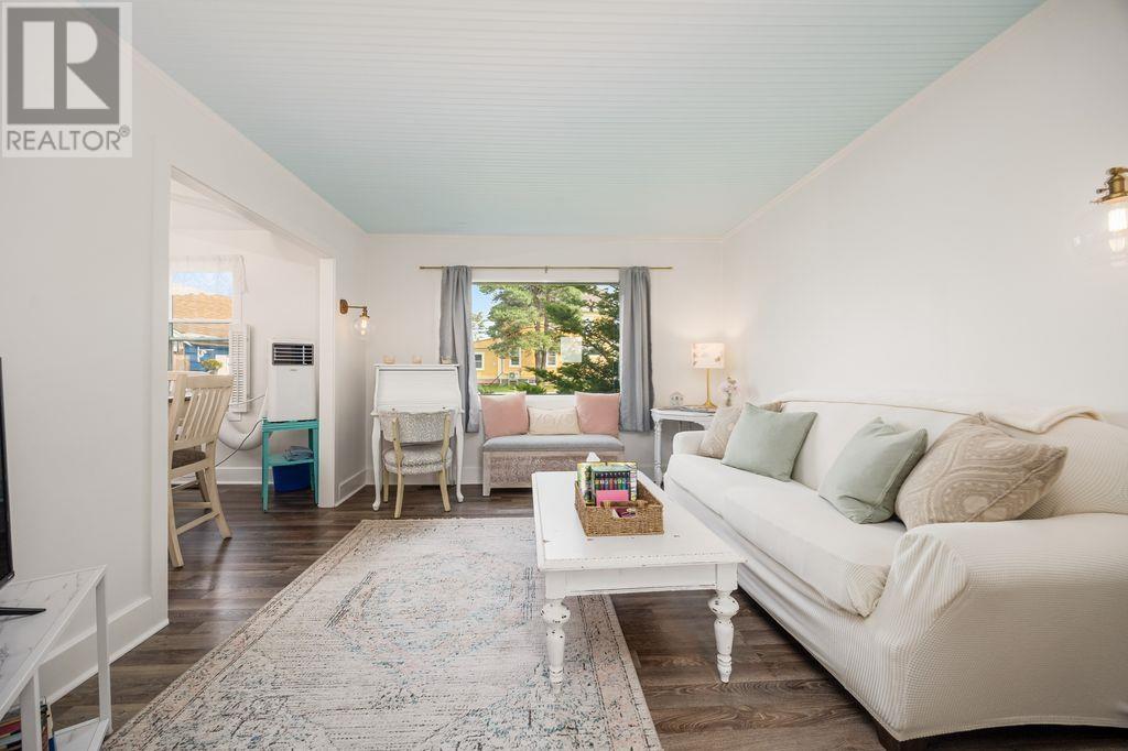 4305 Grahams Road, New London, Prince Edward Island  C0B 1M0 - Photo 11 - 202522218