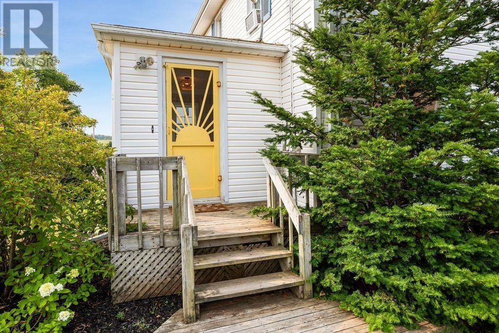 4305 Grahams Road, New London, Prince Edward Island  C0B 1M0 - Photo 5 - 202522218