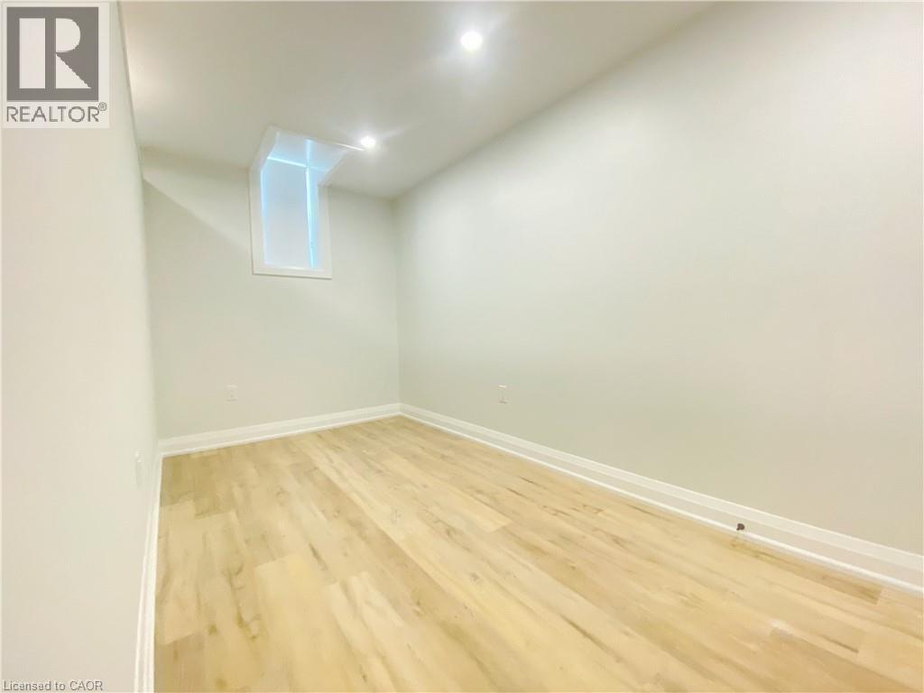 588 Barton Street E Unit# 4, Hamilton, Ontario  L8L 2Z5 - Photo 8 - 40752323