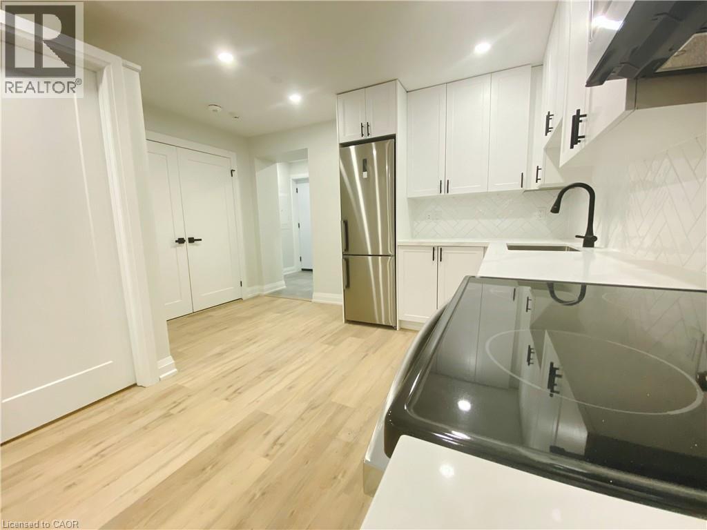 588 Barton Street E Unit# 4, Hamilton, Ontario  L8L 2Z5 - Photo 7 - 40752323